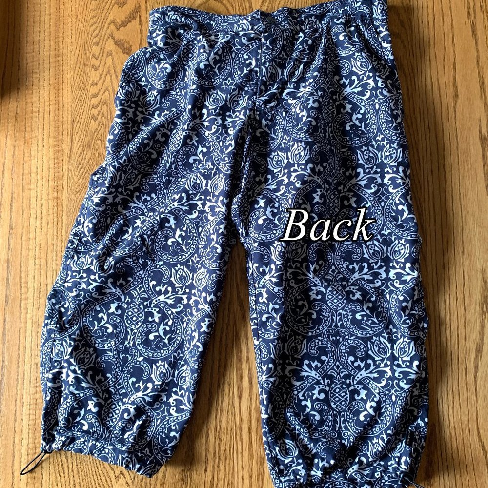 "Prana" Patterned Biking Capris, Euc, Large - image 3